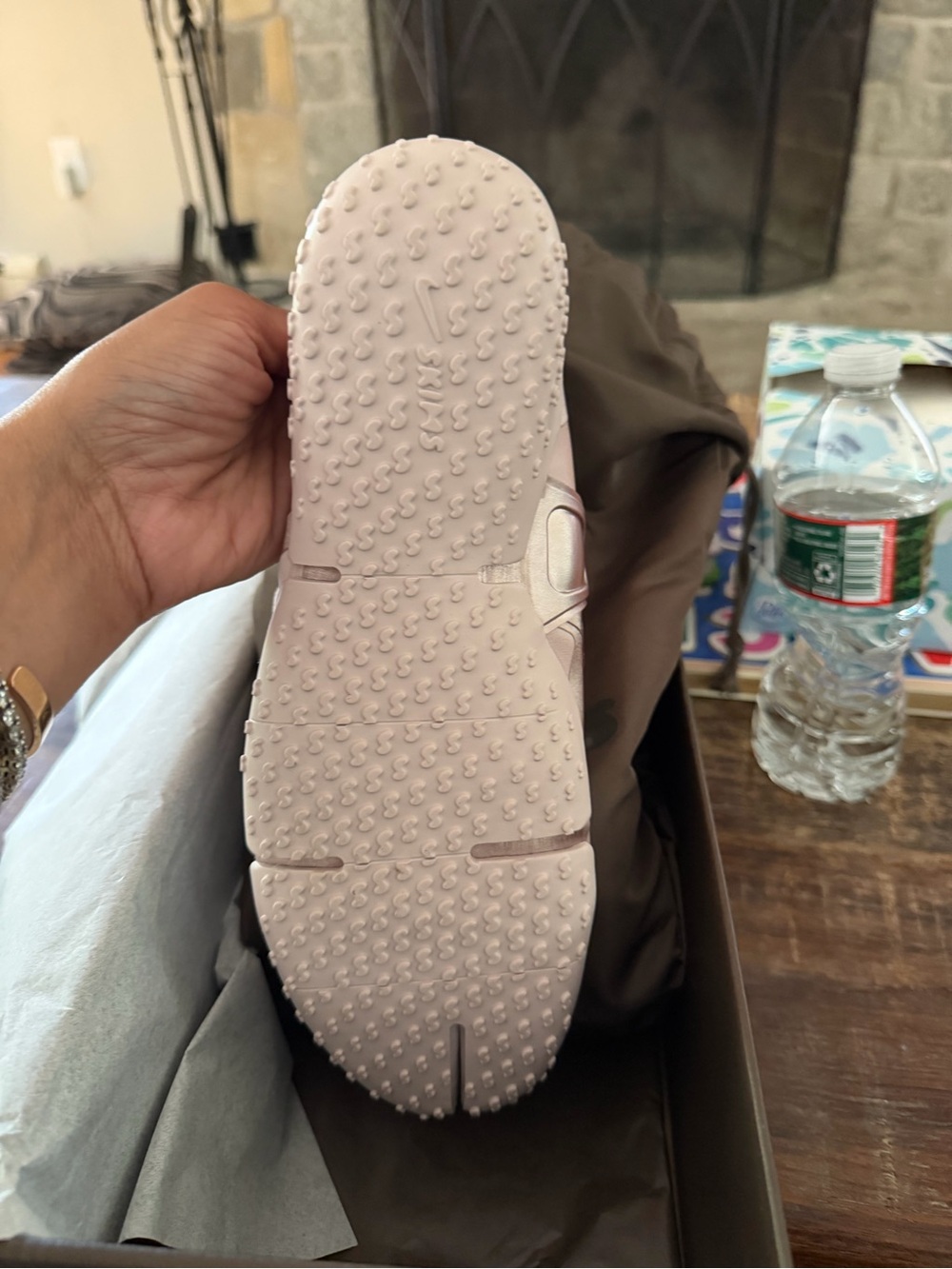 Nike Pink Metallic Tabi Flats - Picture 8 of 9